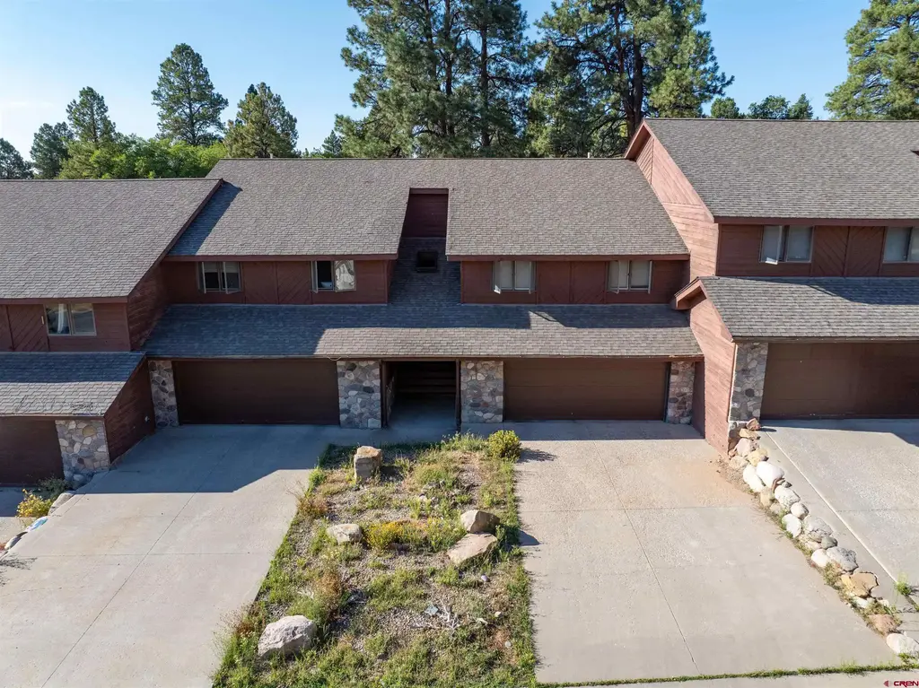 222 Pine Ridge Loop, Durango