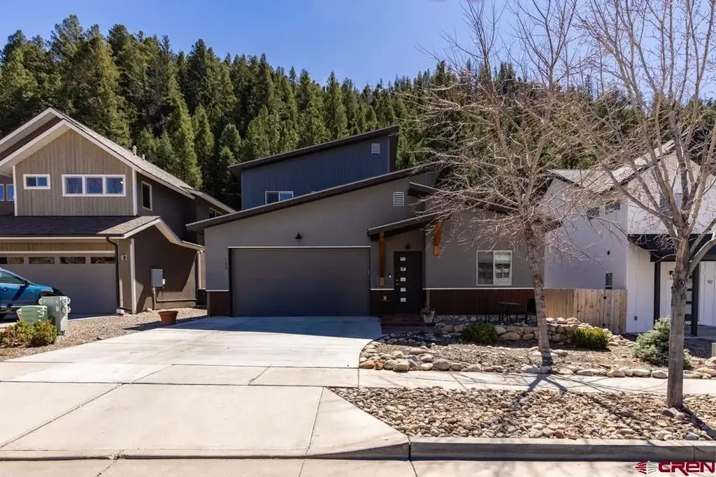 102 Spring Creek Village Pl., Durango