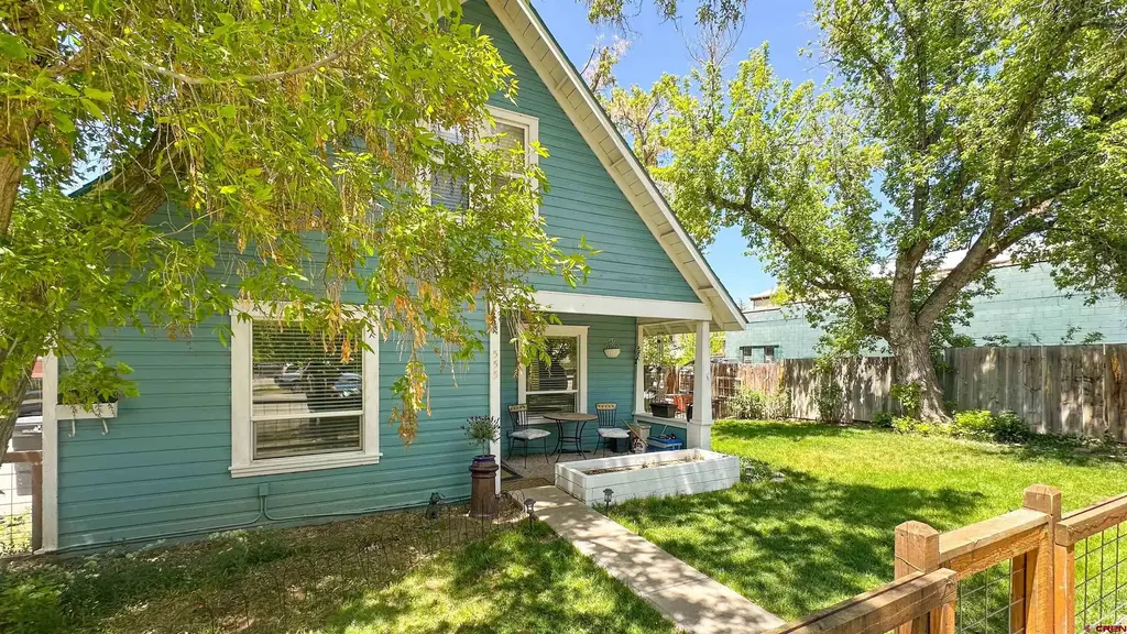 555 E 7th Avenue, Durango