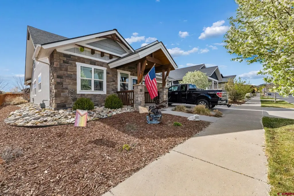 585 Prospector Avenue, Durango