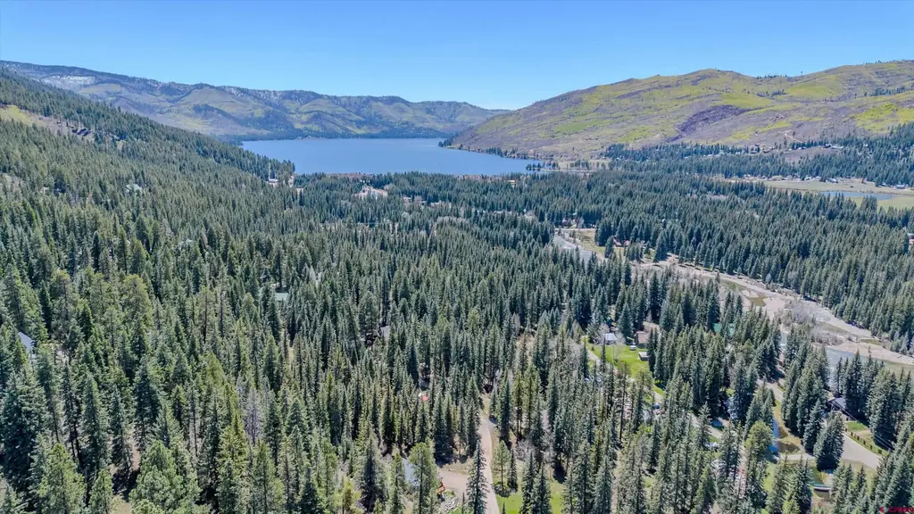 667 Tucker Ln, Vallecito Lake/Bayfield