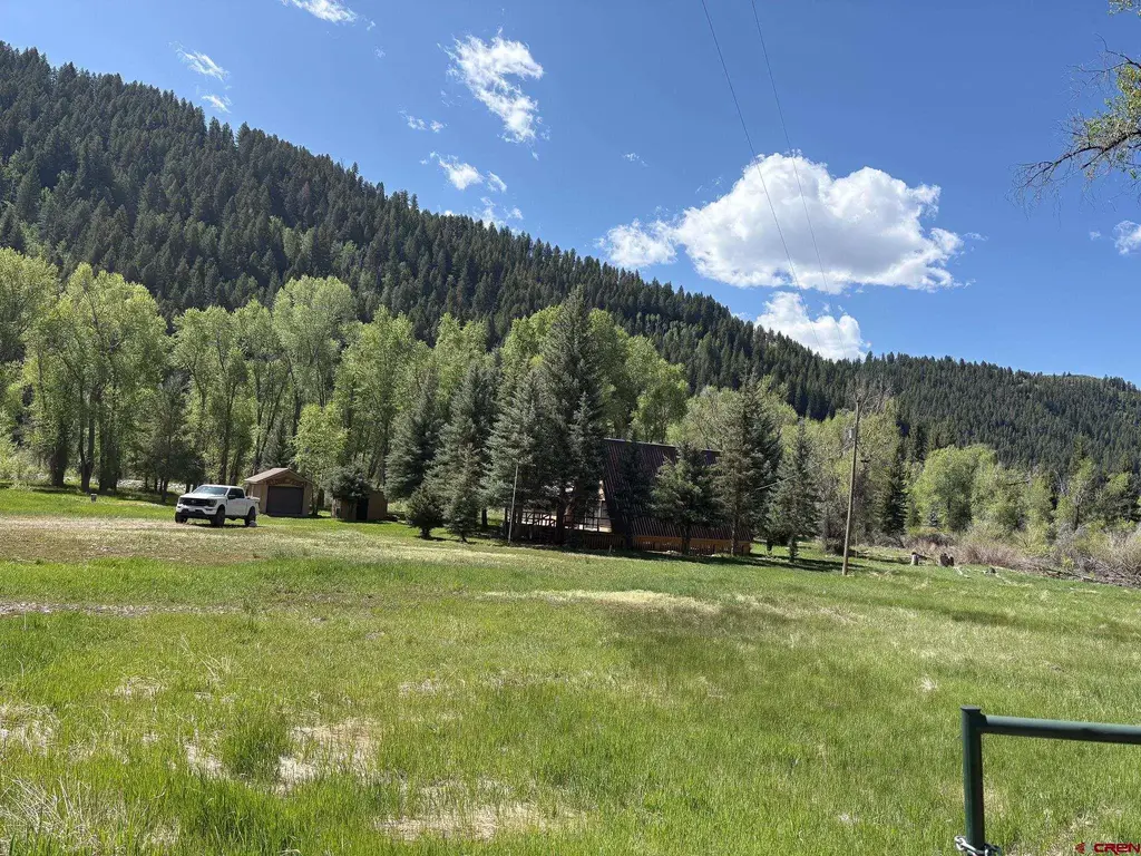 27048 County Rd 12, Somerset