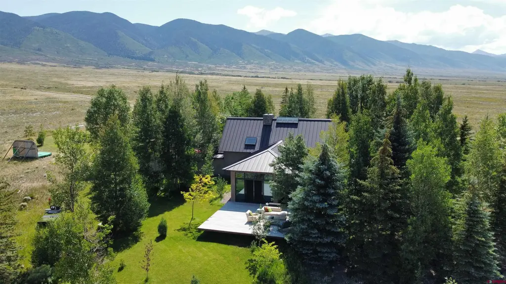 60248 County Rd Ll57, Villa Grove