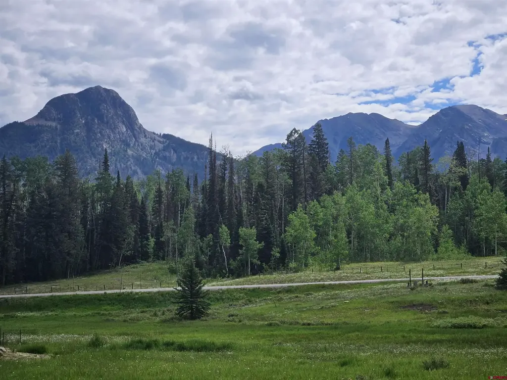 167 Meadowview Drive, Durango