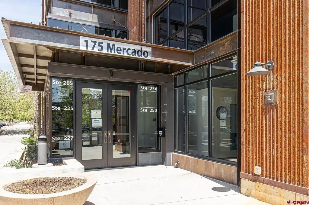 175 Mercado #234, #250, And #260 Street 234, 250, 260, Durango