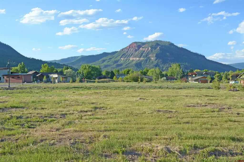 122 W Dalton Road, Durango