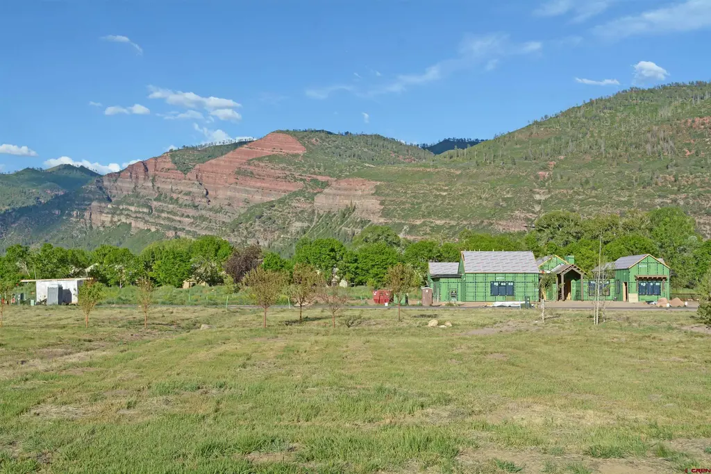106 W Dalton Road, Durango