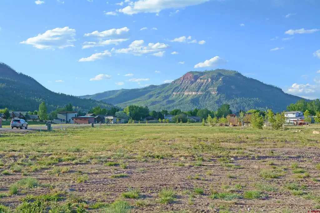 58 W Dalton Road, Durango