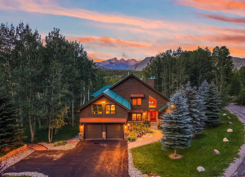 160 Winterhawk Drive, Durango