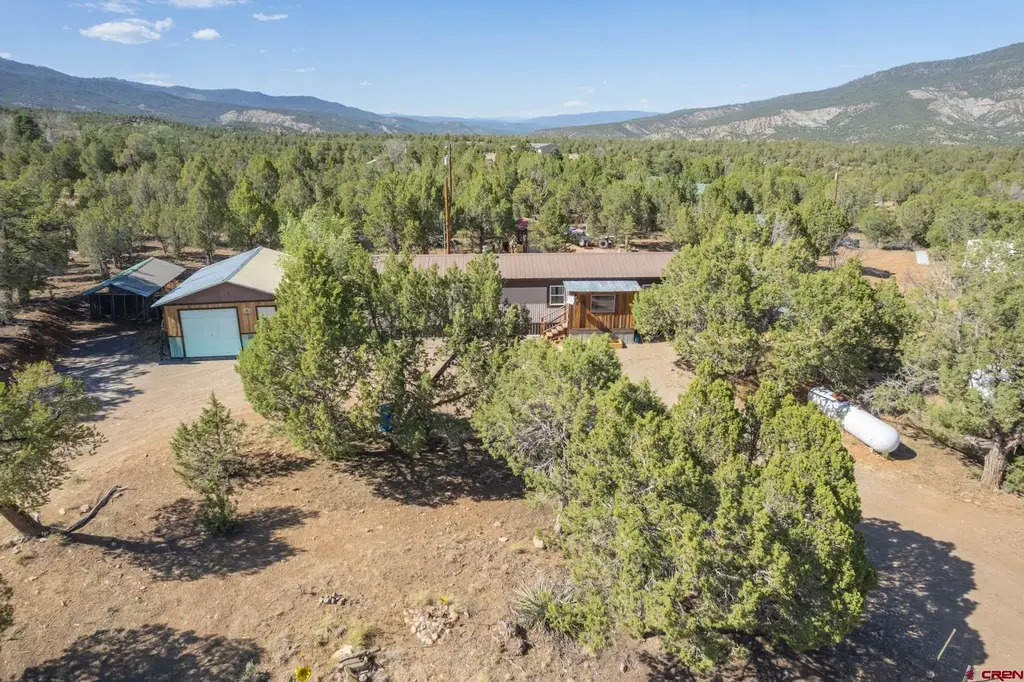 98 Wandering Hills Place, Arboles