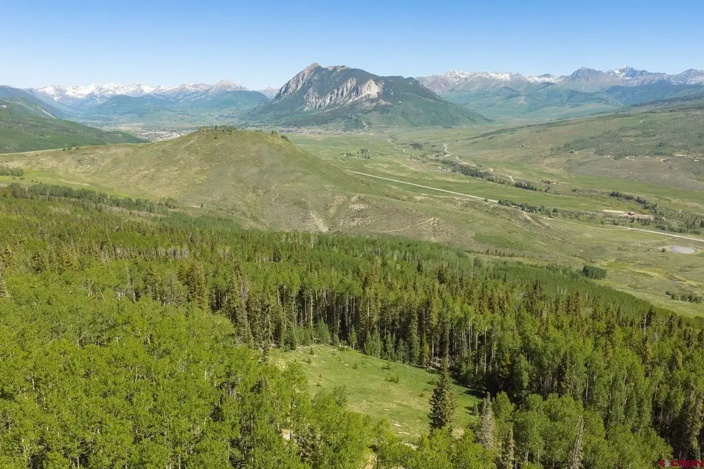 141 White Buffalo Trail, Crested Butte