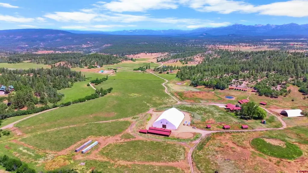 1134 Parelli Institute Drive, Pagosa Springs