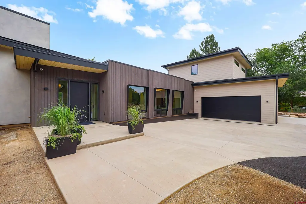 2945 E 6th Avenue, Durango