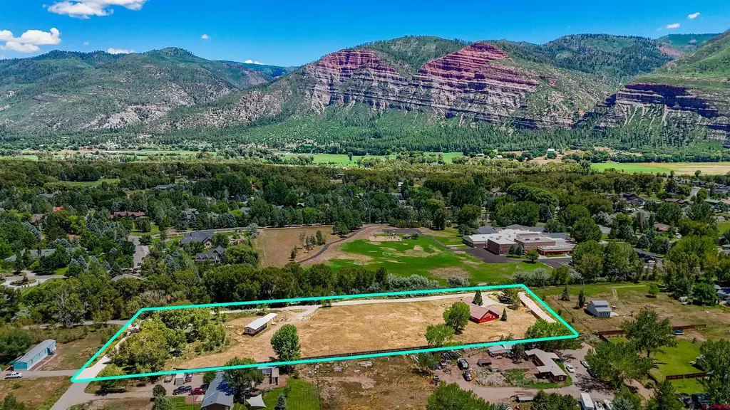 106 Grass Roots Road, Durango