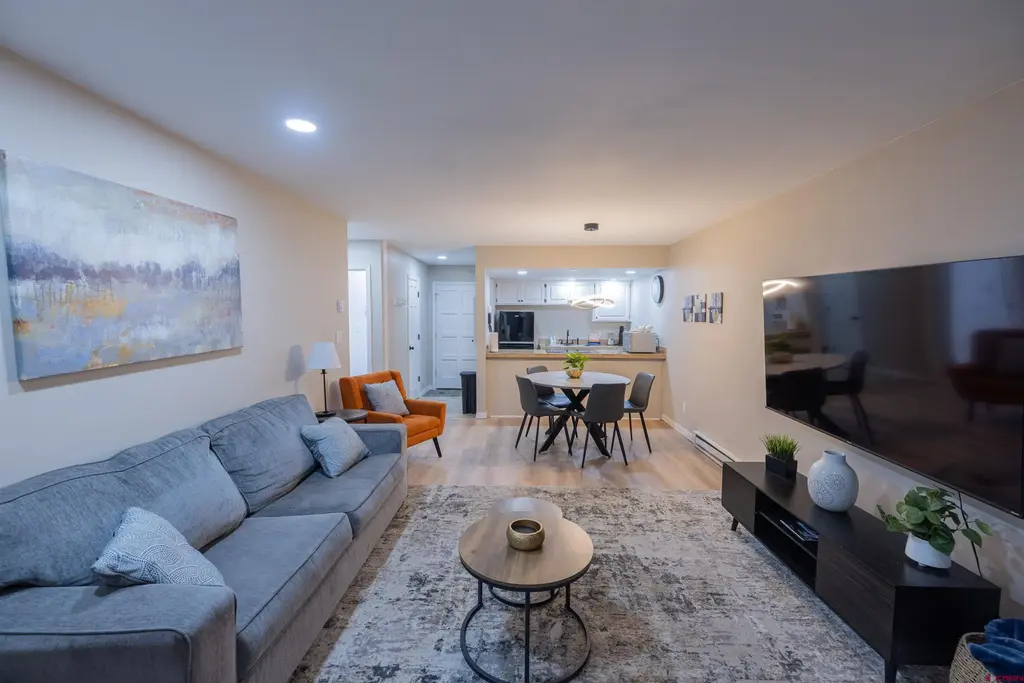 50827 Highway 550 304, Durango