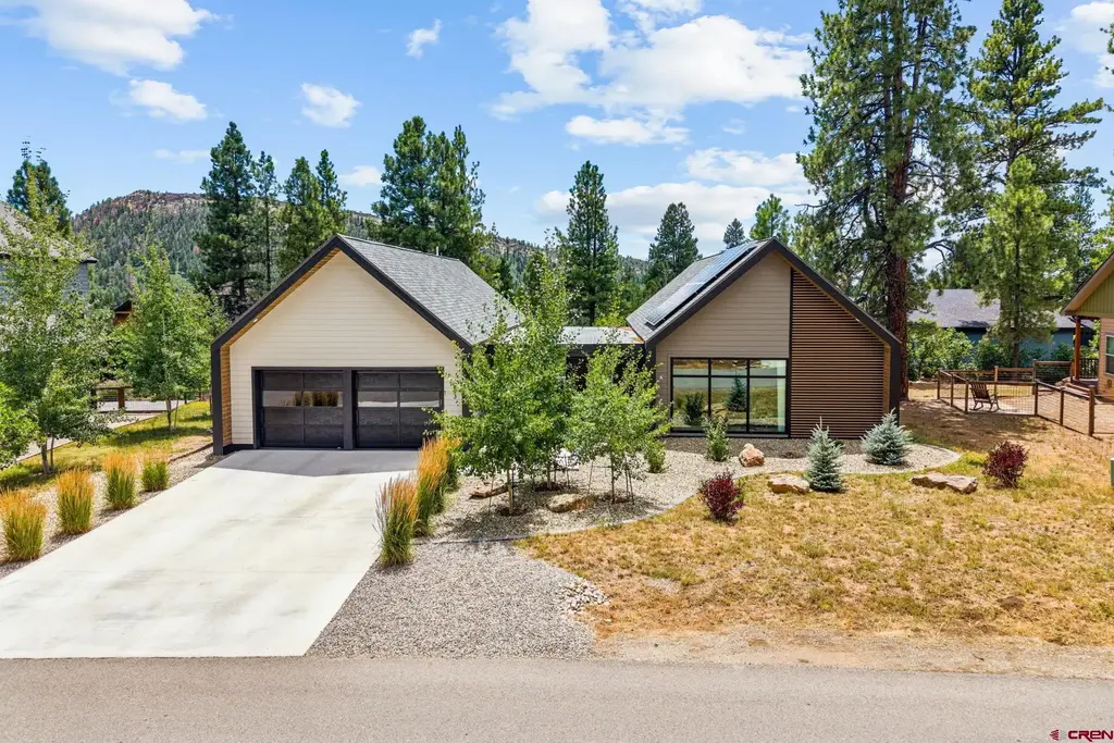 63 Hay Barn Road, Durango