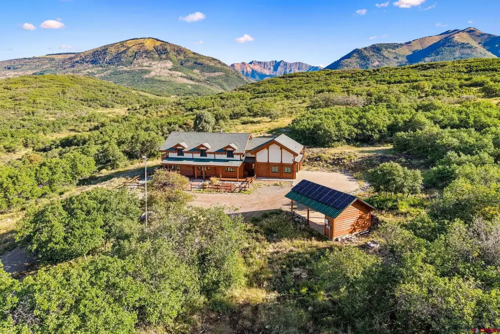 836 Gold Bar Drive, Hesperus