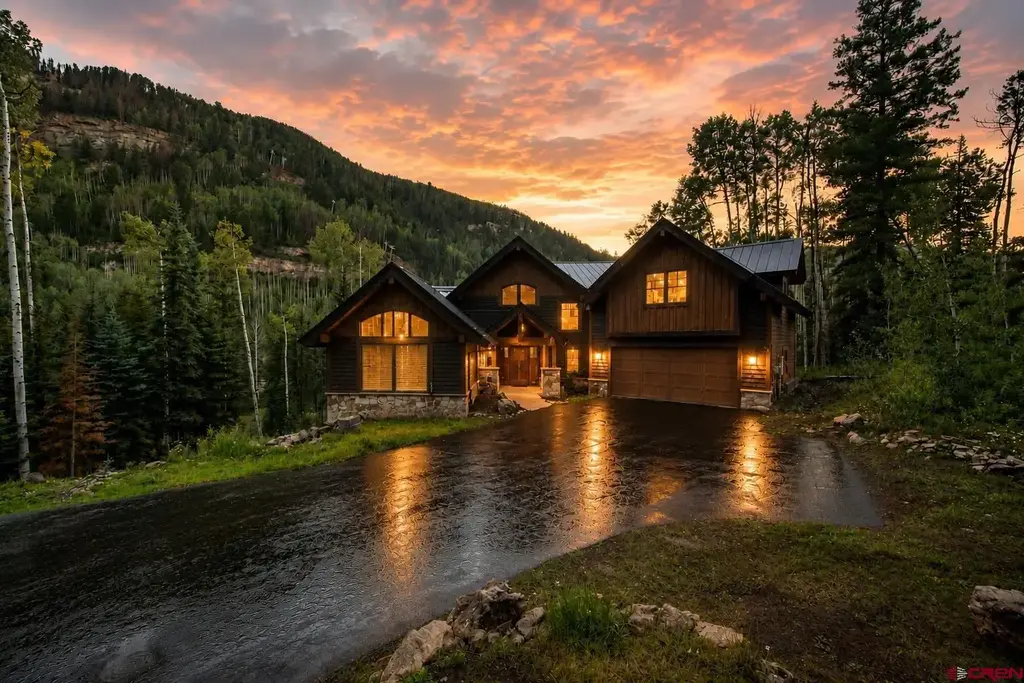32 Grand Turk Court, Durango