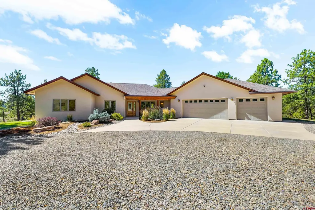 412 Cadillac Canyon Road, Durango