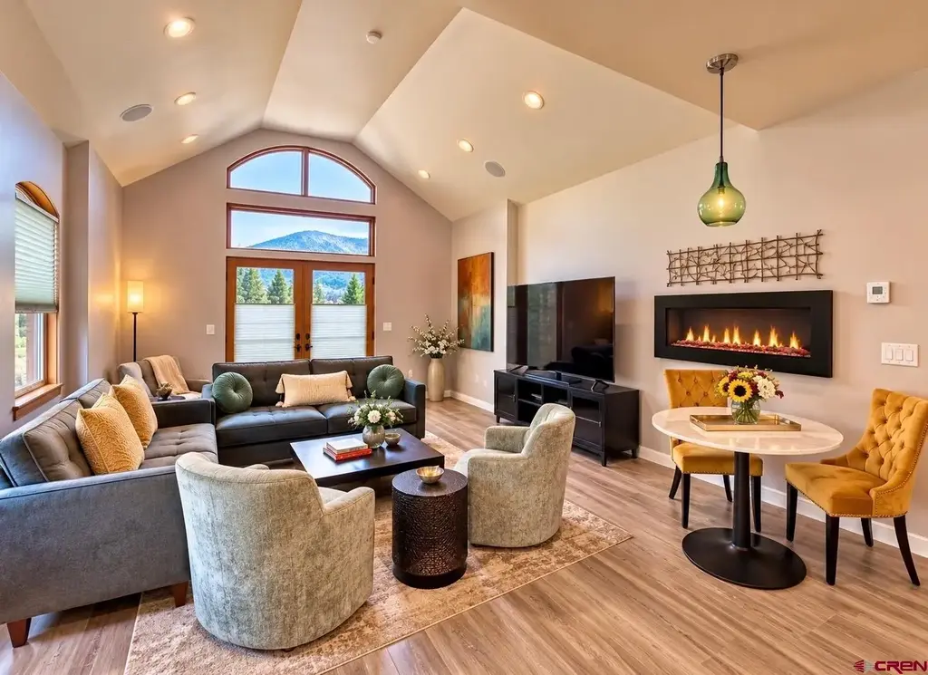 3416 N Main Avenue 201, Durango