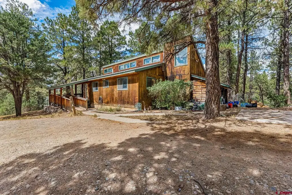 1027 W Meadow Road, Durango