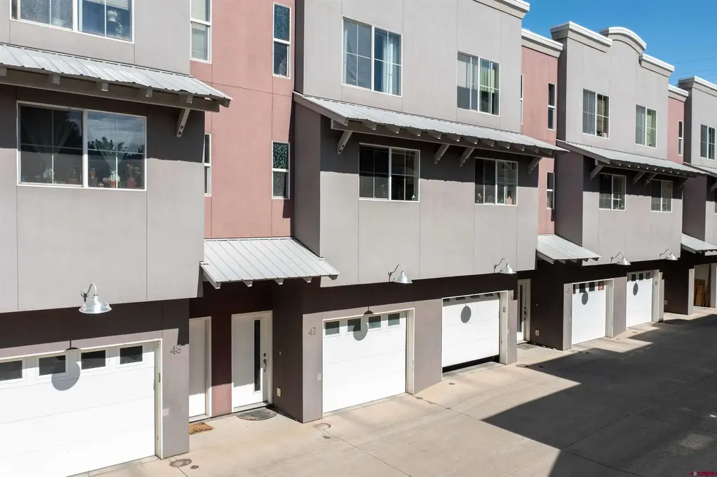 1140 Carbon Junction 47, Durango