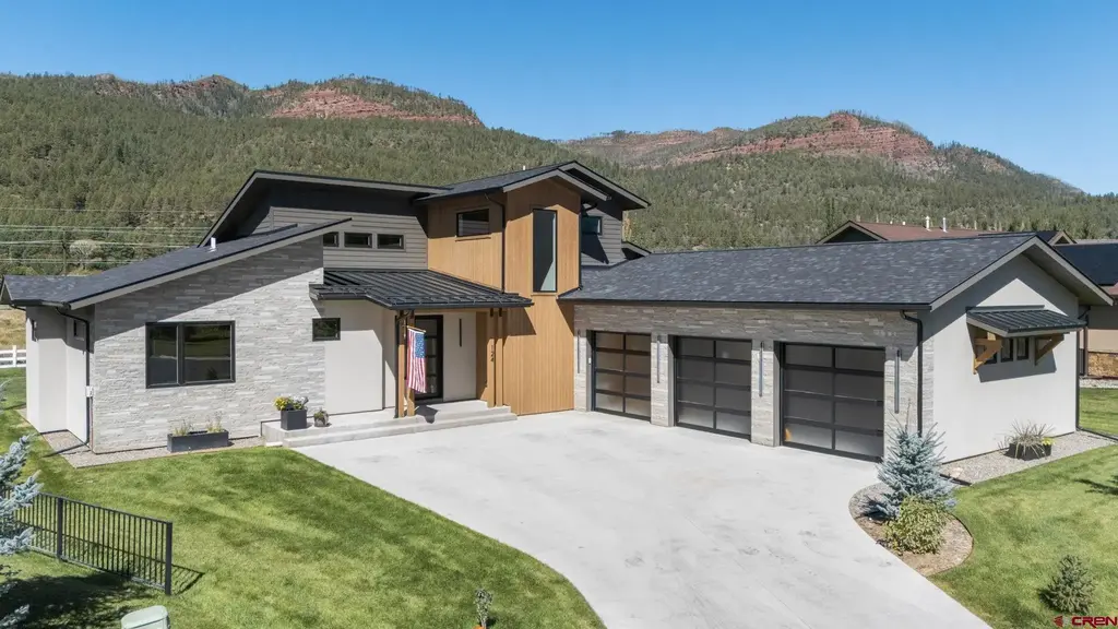 124 Glade Court, Durango