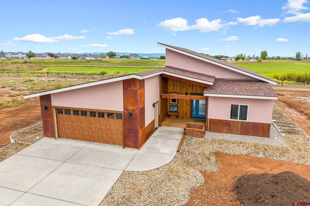 106 Cielo Way, Durango