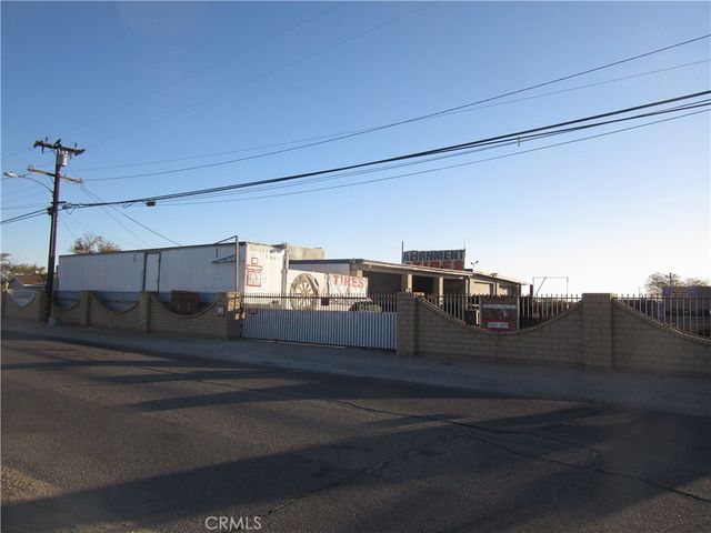 38426 12th Street E, Palmdale