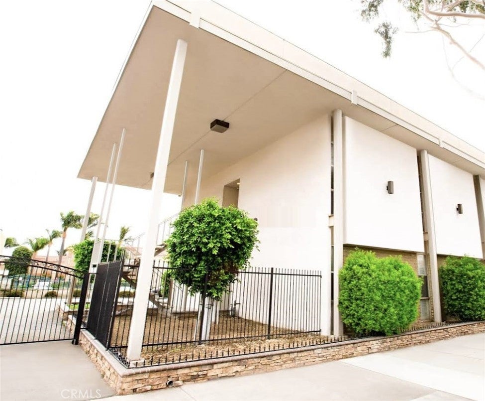 1245 6th Street, Corona