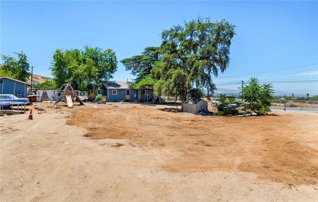 1362 Garnet Avenue, Mentone