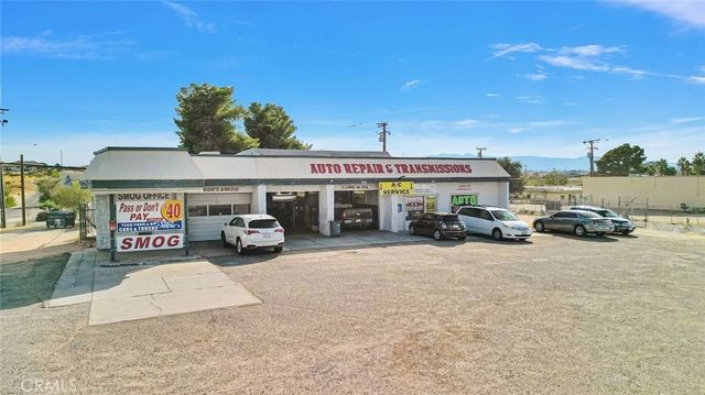 18285 Us Highway 18, Apple Valley