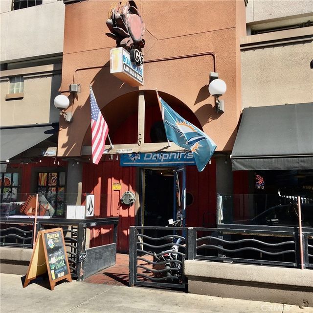 200 Main Street, Huntington Beach