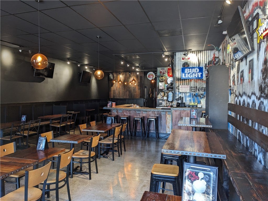 Photo of Listing #WS24076321