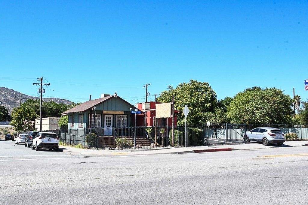 614 W Ramsey Street, Banning