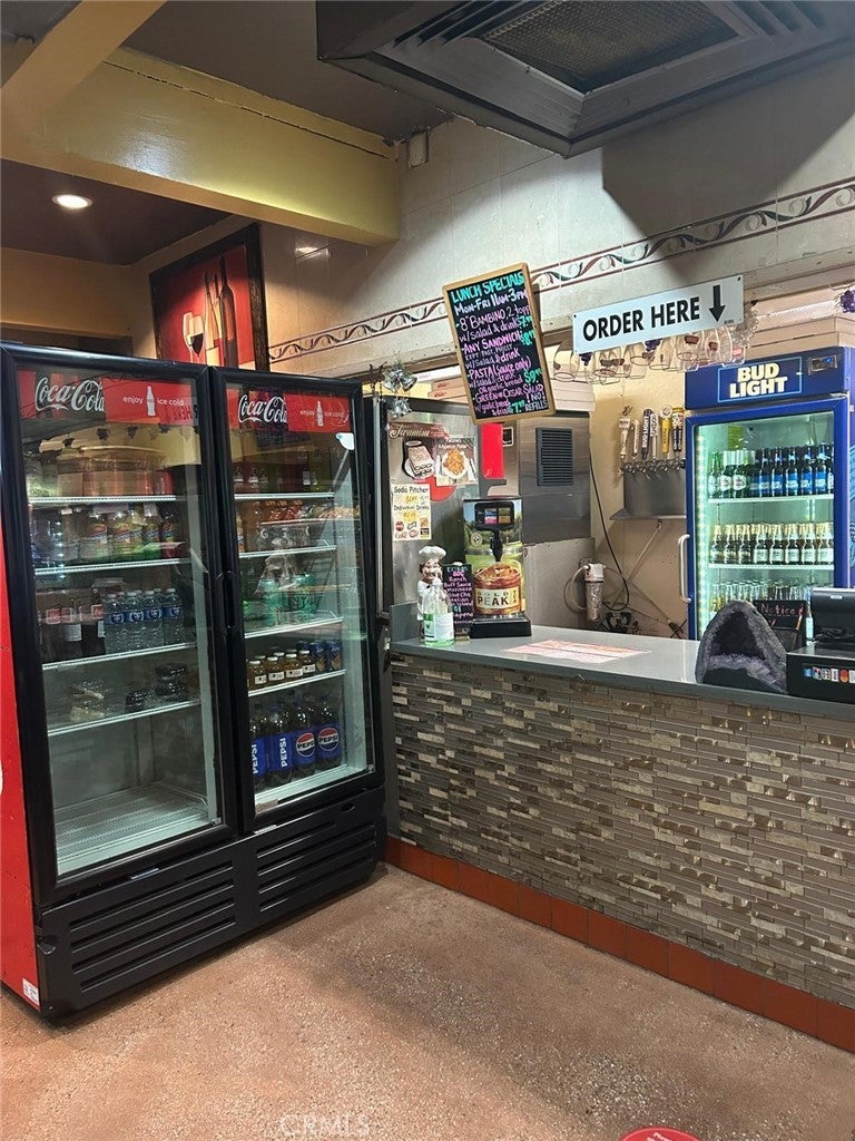 9247 Slauson Avenue, Pico Rivera