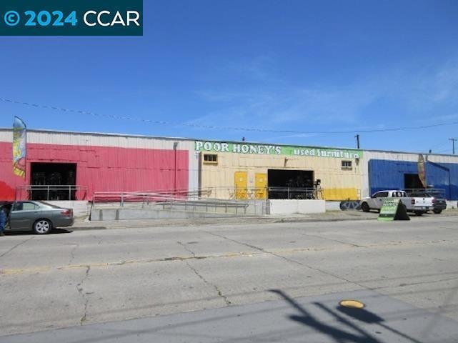 Photo of Listing #41073752