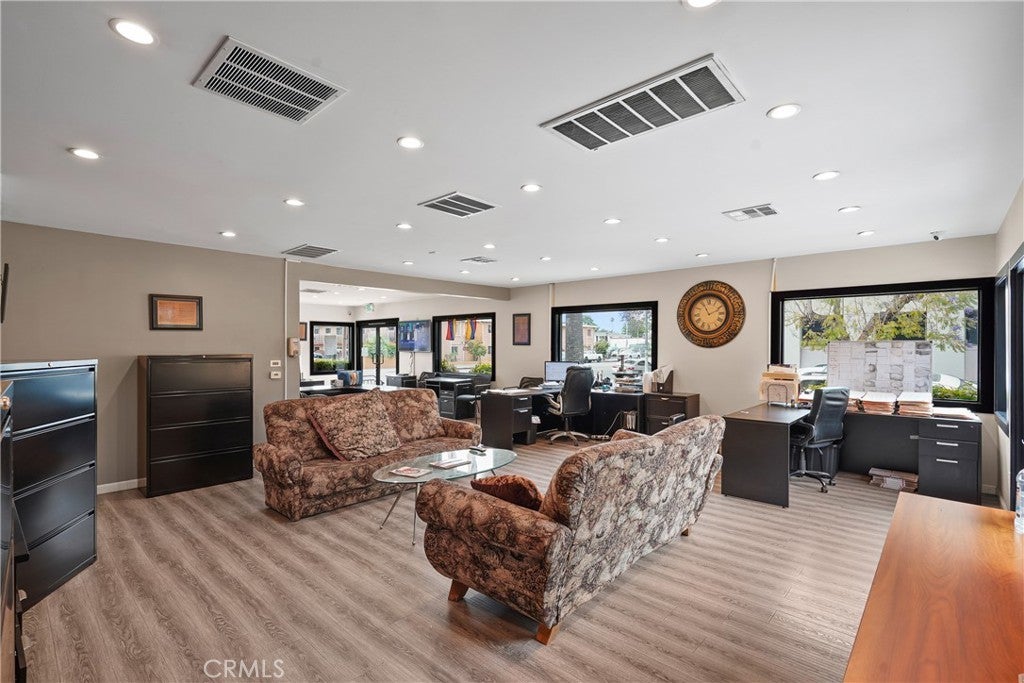 Photo of Listing #GD24196618