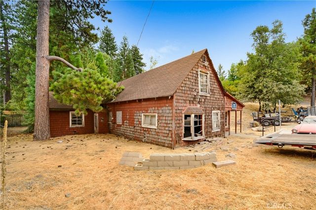 26374 Apache Trail, Rimforest