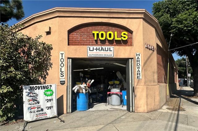 14045 Garfield Ave., Paramount