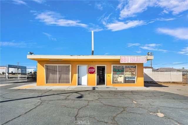 9464 Hesperia Road, Hesperia