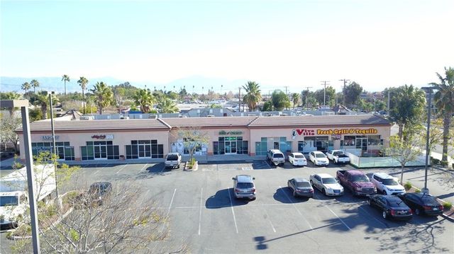 17284 Foothill Boulevard, Fontana