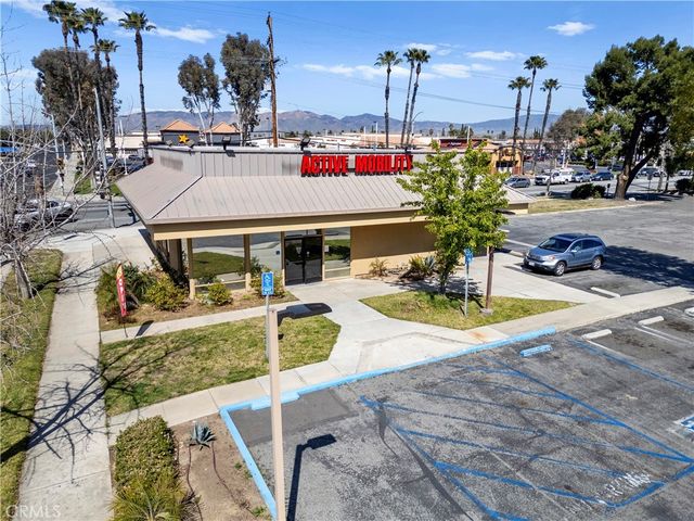 103 E Stetson Avenue, Hemet