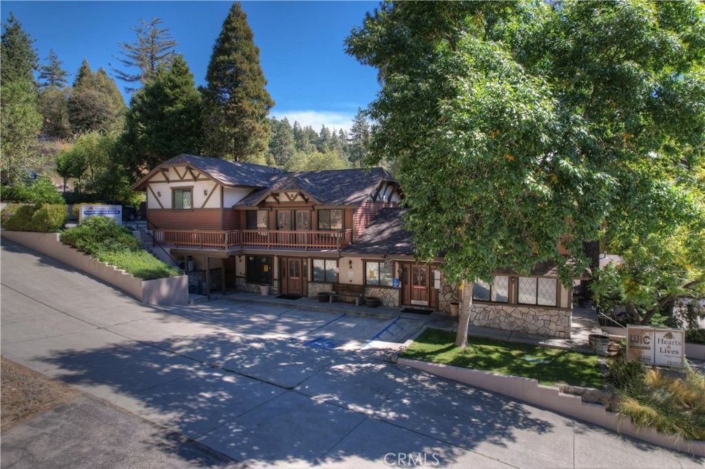 24028 Lake Drive, Crestline