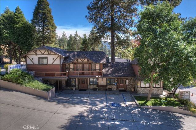 24028 Lake Drive, Crestline