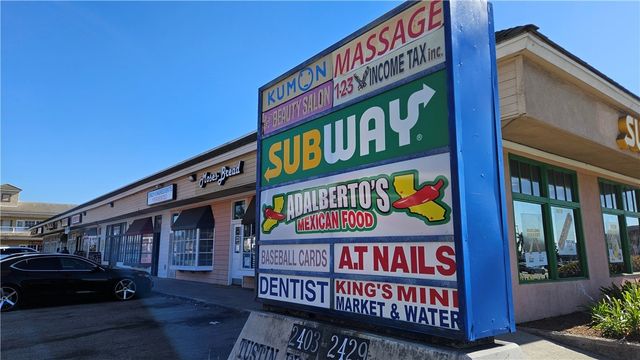 2407 N Tustin Avenue, Santa Ana