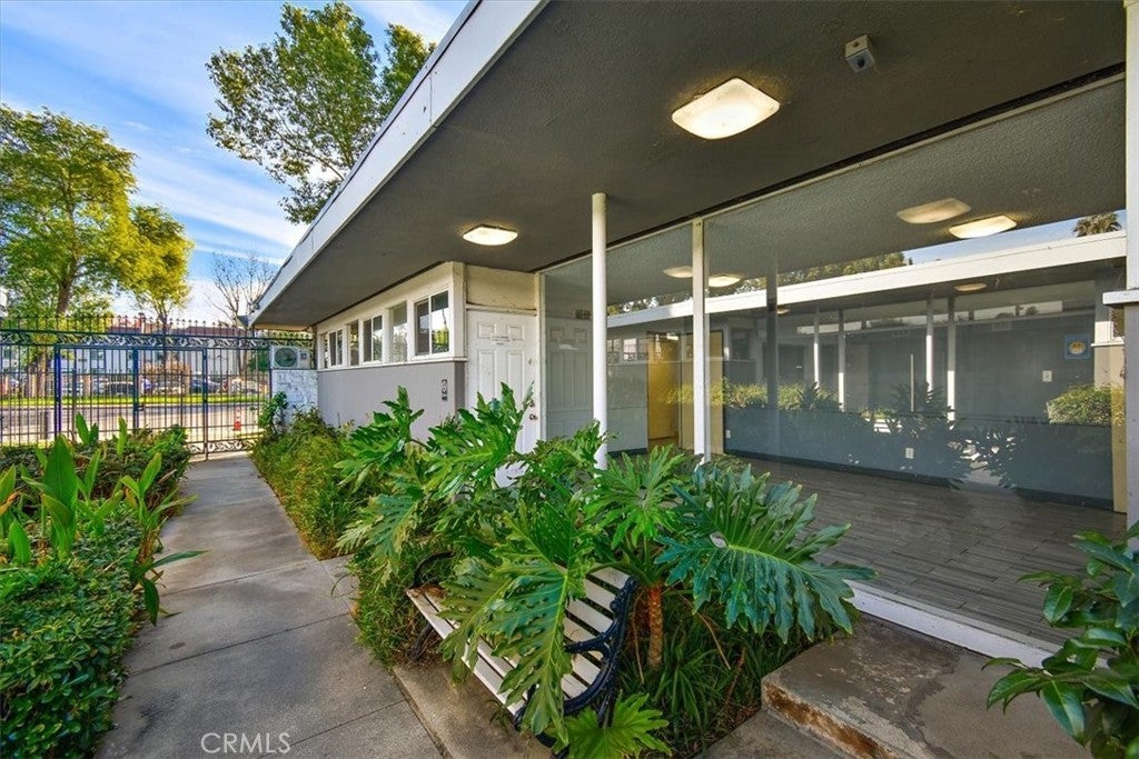 Photo of Listing #IV24249162