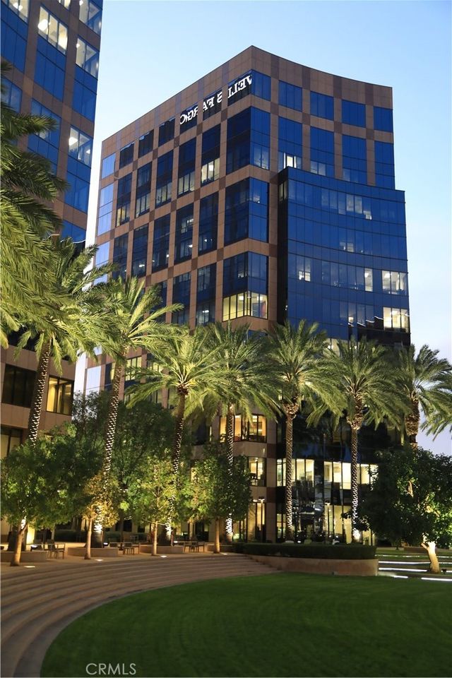 2020 Main Street, Irvine