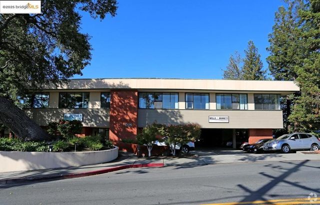 1225 Alpine Road, Walnut Creek