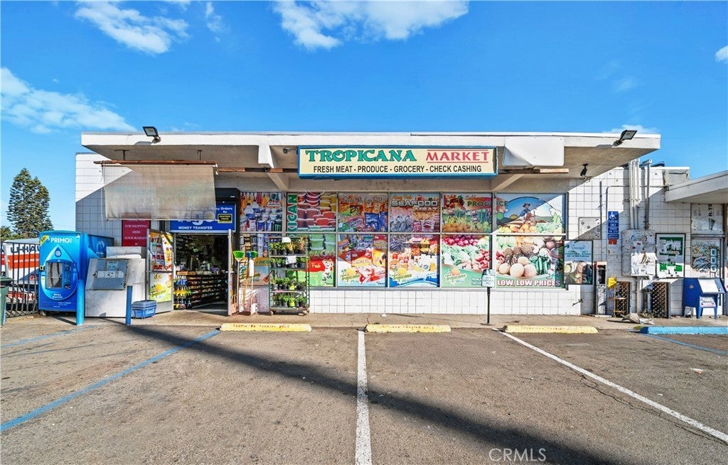 829 N. Santa Fe, Vista